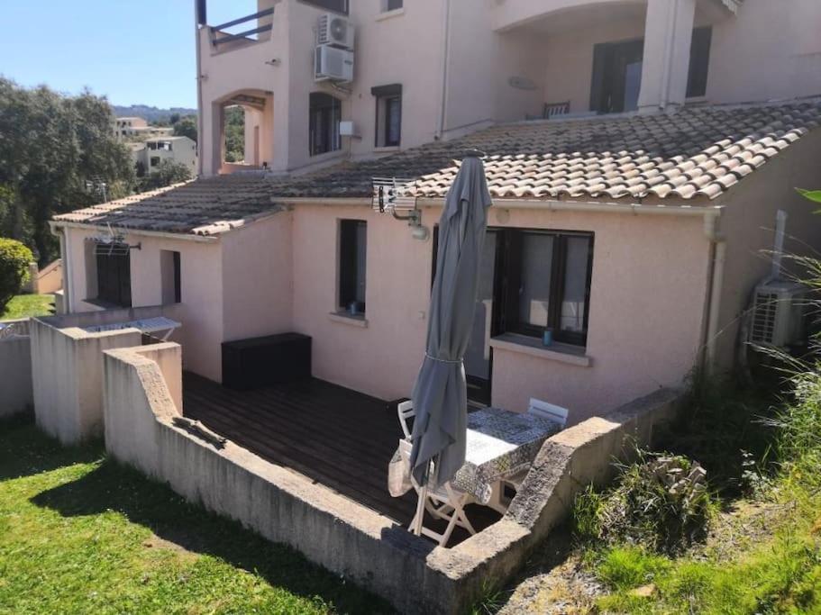 Porticcio T2 climatisé&grande terrasse à 1km de la plage Extérieur photo